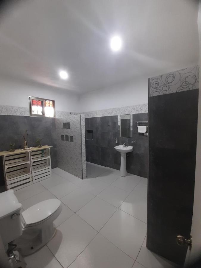 Villa Lirios Valladolid  Luaran gambar