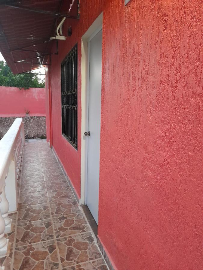 Villa Lirios Valladolid  Luaran gambar