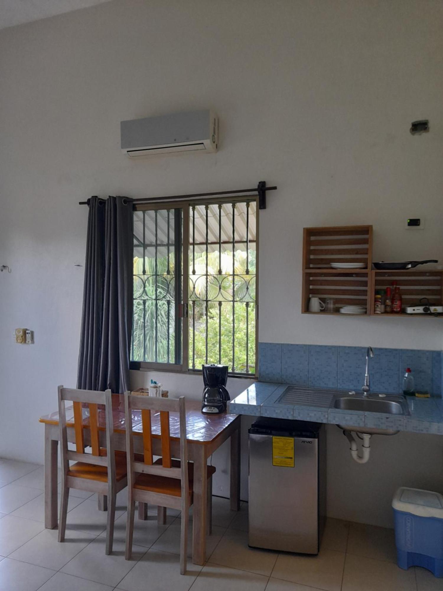 Villa Lirios Valladolid  Bilik gambar